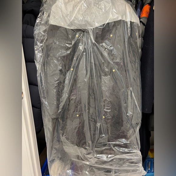 Women’s Navy/gold Moose Knuckles Parka - size sm - Picture 4 of 4